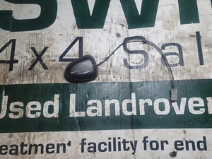 LAND ROVER DISCOVERY 2 TD5 OR V8 SATNAV GPS ANTENNA XUI000070 - Picture 1 of 5