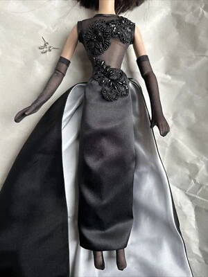 MADAME ALEXANDER UP TO THE MINUTE ALEX 16" TRAJE DE MUÑECA DE MODA SE ADAPTA A TYLER - LEER Foto 1 de 4