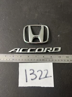 🔥03 04 05 HONDA ACUERDO SEDÁN TAPA TRASERA CROMO EMBLEMA LOGOTIPO INSIGNIA OEM USADO Foto 1 de 4