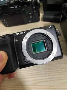 Sony Alpha NEX-7 24MP Digital Camera Black(Body Only)w/Charger Battery - Picture 1 of 6