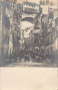 Italia - GENOVA - Via Madre di Dio e Ponte di Carignano - Picture 1 of 2