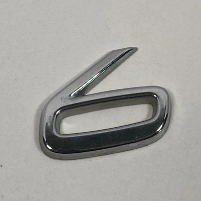 "Хромированная задняя дверь заднего борта с логотипом ""6"" для Volvo XC60 T6 AWD 2010-2017 годов выпуска" - Изображение 1 из 4