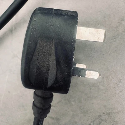 C5 UK 3-POLIGES KLEEBLATT LAPTOP NETZKABEL KABEL für Laptop Adapter 3-polig - Bild 1 von 3