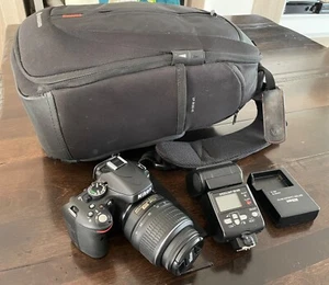 Nikon D5100 w/AF-S NIKKOR 18-55mm f/3.5-5.6G VR Lens, Carry bag, SB 600 flash - Picture 1 of 12