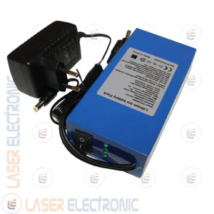 Pacco Batteria Ricaricabile a Litio 12V 9.8A 9800mA Lunga Durata + Charger 1.5AH - Foto 1 di 1