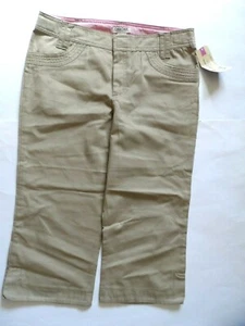 Cherokee School Uniform Girls Capri, Size: 16 (po) - Picture 1 of 3