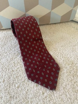 Corbata de satén condesa Mara roja patrón floral profesional carrera formal Foto 1 de 4