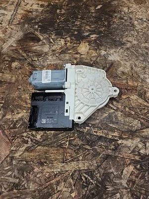 2009-2016 Volkswagen PASSAT CC Front LEFT Window Regulator Motor P/N 3C8837461J - Image 1 of 4