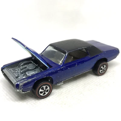 Hot Wheels Redline Custom T-Bird 1967 azul gris interior Hecho en Estados Unidos Foto 1 de 4