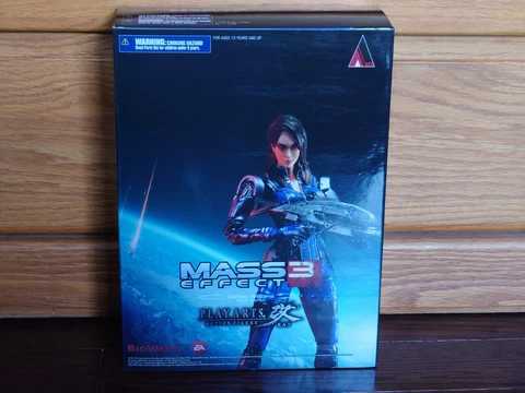 Mass Effect 3 Play Arts Kai Figure - Ashley Cover