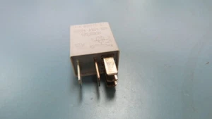 TYCO  V23274A1601X011 Qty of 4 per Lot RELAY 12V - Picture 1 of 5