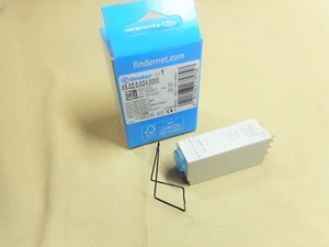 Finder Relay 85.02.0.024.0000 plug-in timer relay (NIB) - Picture 1 of 3
