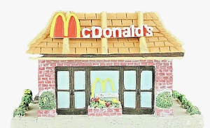 McDonalds Keramik Miniatur Restaurant Modell 1993 exklusiv von Gruppe II Inc. - Bild 1 von 8