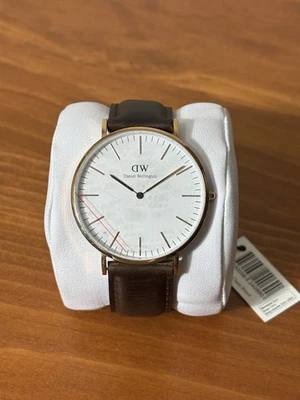 Reloj Hombre Daniel Wellington Clásico Bristol Tono Rosa Correa Cuero Marrón 40mm Foto 1 de 4