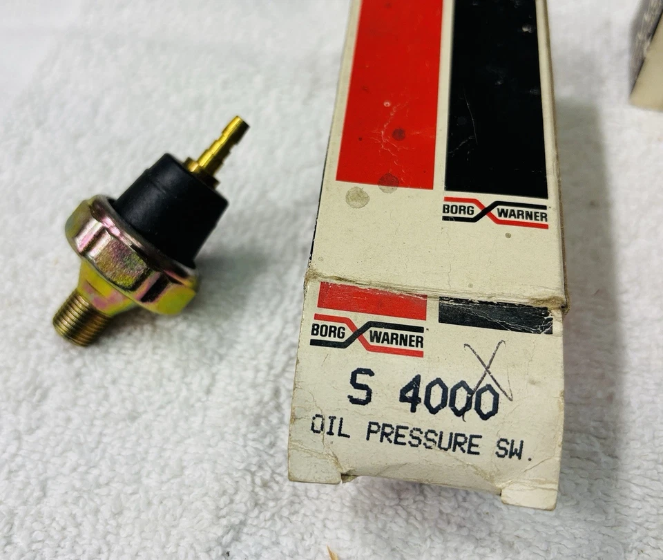 Interruptor de presión de aceite vintage BWD Borg Warner S4000 65-89 Honda Datsun Acura Foto 1 de 1