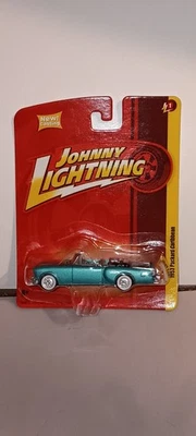 Johnny Lightning Forever 64 1953 Packard Caribbean lanzamiento 1 Foto 1 de 4
