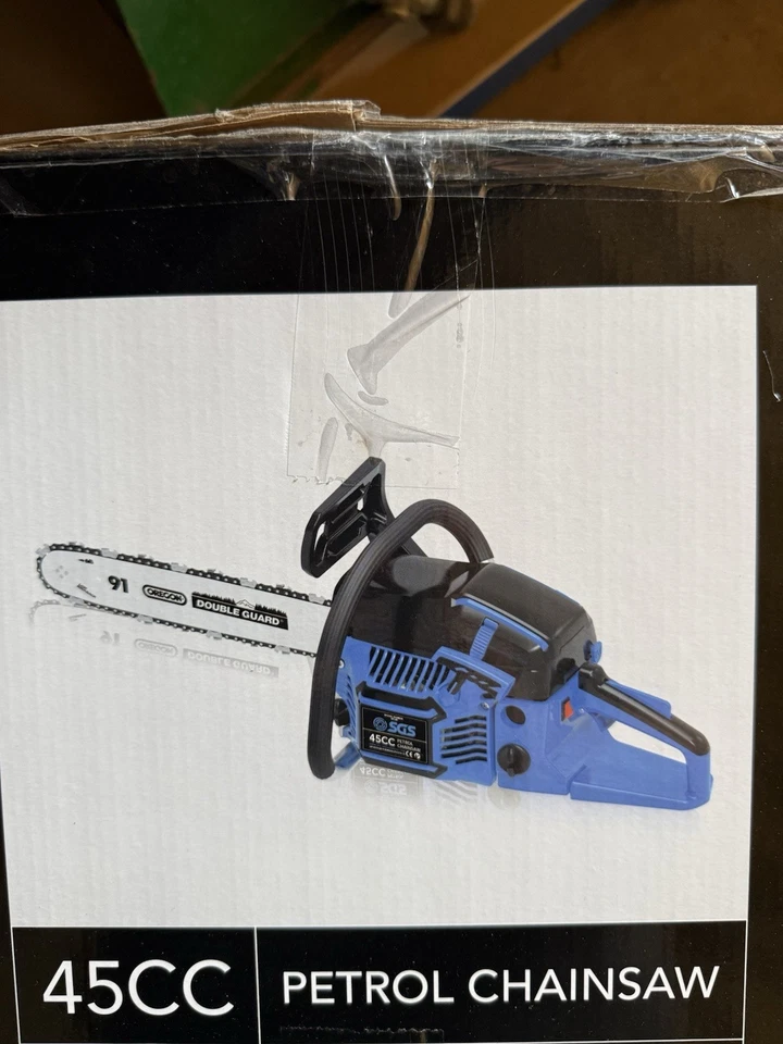 SGS 45cc Petrol Chainsaw, Powerful Premium Bar & Chain, Carry Bag w/ Tools Kit - Image 1 of 1