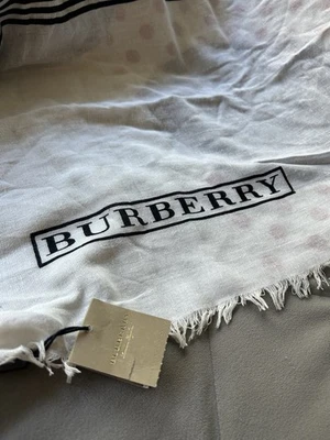 Nuevo Con Etiquetas Bufanda de Diseñador Burberry para Mujer 180x110 Cm Seda/Algodón Foto 1 de 4