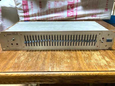 Urei Model 537 Graphic Equalizer Blue Logo Vintage 1970s - Image 1 of 4