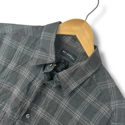 Axcess Mens L Casual Button Up Short Sleeve Collared Rayon Shirt - Image 1 of 4