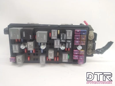 Chevrolet Malibu 2009-2012 Fuse Box Relay Junction Engine Bay 20822695_02 - Image 1 of 4