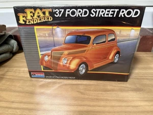 Kit Modelo Ford Street Rod 1:24 Monograma '37 2757 Guardabarros Graso Sellado de Fábrica - Imagen 1 de 4