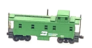 Atlas N-Scale 35654 - Cupola Caboose, Burlington Northern 9921 NIB - Picture 1 of 3