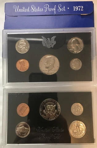 P6 - 1972 Proof Set Very Nice Condition Cover