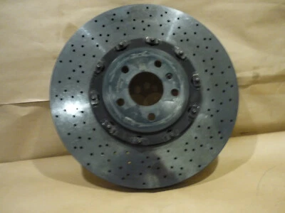 McLaren 720S - 后刹车盘/电机 CCM - P/N 14C0034CP — 第 1/4 张图片