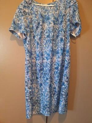Roaman’s Short Sleeve Women's Dress, Blue Patterned Size 20W Machine Washable - Image 1 of 4