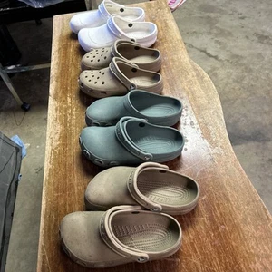 Lot of 4 pairs women's Crocs Size 7 beige,  7 green , white (8-10) and  7 Beige - Picture 1 of 15