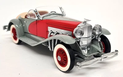 Danbury Mint 1/24 Duesenberg Coupe 1935 Clark Gable's car Diecast Model Car - Image 1 of 4
