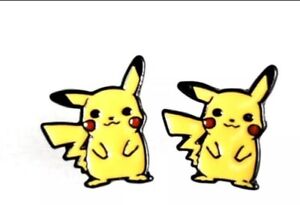 Boucles d'oreilles clous émail personnages Pokémon Pikachu. Boucles d'oreilles unisexes. 