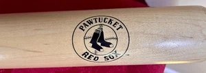 ¡Como nuevo! Bate de béisbol Pawtucket Red Sox Pro Louisville Slugger de madera McCoy Stadium - Imagen 1 de 6