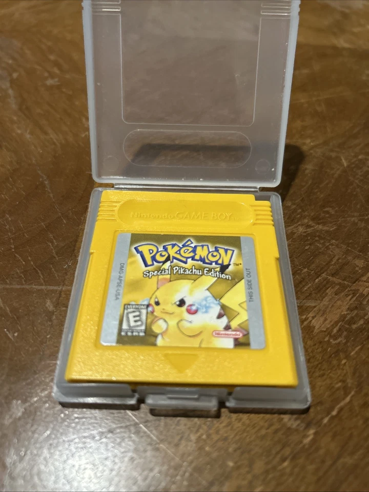 Pokemon Amarillo Gameboy Auténtico Nintendo GBC 1999 Nuevo Ahorro Batería - Blanco E Foto 1 de 3