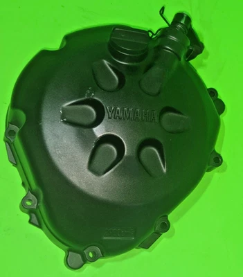 2008 yamaha fz1 clutch cover with clutch lever 2D1-15421-00-00 - Imagem 1 de 3