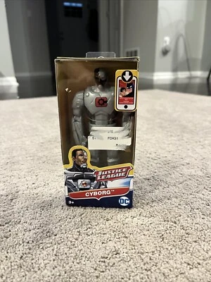 Boneco de ação DC Justice League Cyborg 6" da Mattel NOVO lacrado  - Imagem 1 de 3