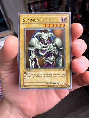 Summoned Skull MRD-003 Metal Raiders 1st Edition NA - Image 1 of 4