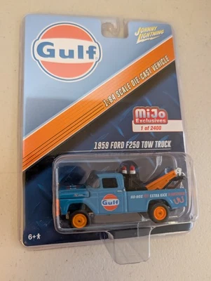 JOHNNY LIGHTNING 1959 Ford F250 Tow Truck NEW in Package GULF Gasoline - MiJo - Image 1 of 2