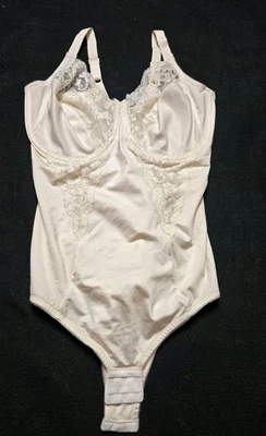 Maidenform Shapewear живота управления боди встроенный бюстгальтер на косточках размер 40DD - Изображение 1 из 4