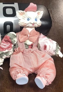 Muñeca Gato Porcelana Ojos Azules Estilo Primavera Ropa Hecha a Mano Años 80-90’s De Colección - Imagen 1 de 5