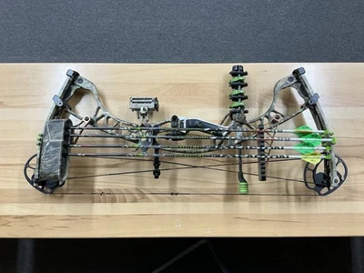 "Arco compuesto Hoyt Spyder 30 camuflaje patrón Realtree mano derecha 70 lb 28,5""" Foto 1 de 4