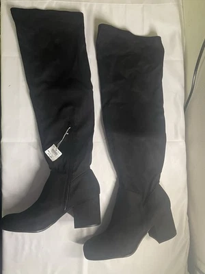 Christian Siriano For Payless Botas Sobre la Rodilla Negras Talla 11 Foto 1 de 4