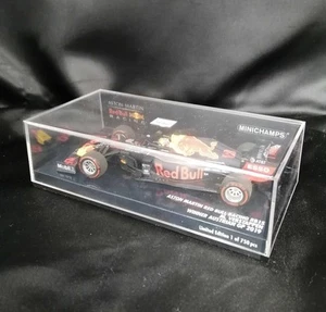 MINICHAMPS ASTON MARTIN RED BULL RACING Diecast Car - Picture 1 of 6