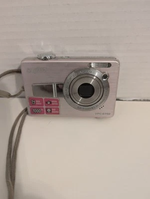 Sanyo VPC-E760 7.1 MP Digital Camera No Battery As-is Untested - Image 1 of 4