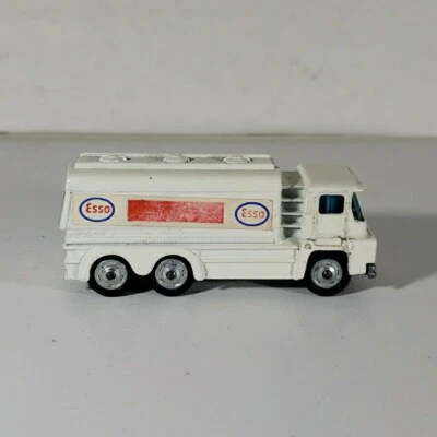 Vintage Corgi Juniors Esso Tanker Truck Guy Warrior Great Britain 1975 - Image 1 of 4