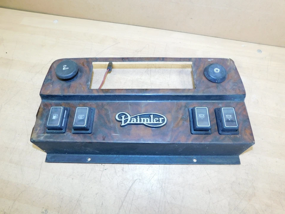 DAIMLER SOBERANO XJ40 PANEL DE INTERRUPTOR DE TABLERO CENTRAL MOLDURA DE COMPUTADORA DE VIAJE Foto 1 de 4