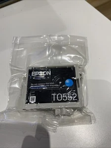 Genuine Epson T-0552 Cyan Ink Cartridge Sealed - Zdjęcie 1 z 1