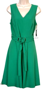 Nine West Fresh grün V-Ausschnitt ärmellos Reißverschluss Gürtel Kleid Damen Gr. 58 neu mit Etikett R3-O17 - Bild 1 von 8
