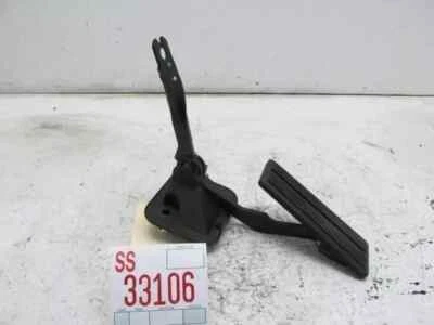 Accelerator Pedal 300M 1999 2000 Chrysler Gas Throttle Floor Foot Pad Lever OEM - Image 1 of 4